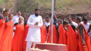 జనసేన ఆవిర్భావ దినోత్సవం లో పాల్గొన్న పవన్.