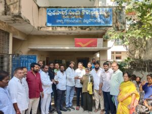 అర్హులందరికీ స్మార్ట్ రేషన్ కార్డుల పంపిణీ :